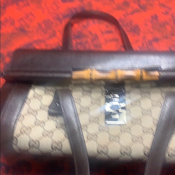 Authentic Bamboo Gucci bag - Picture 6 of 9